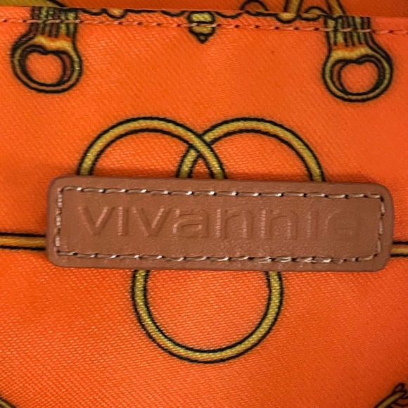 BAG - Picture 3 of 8